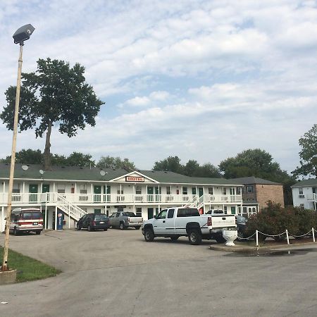 Hoosier Travel Lodge Джефферсонвілл Екстер'єр фото